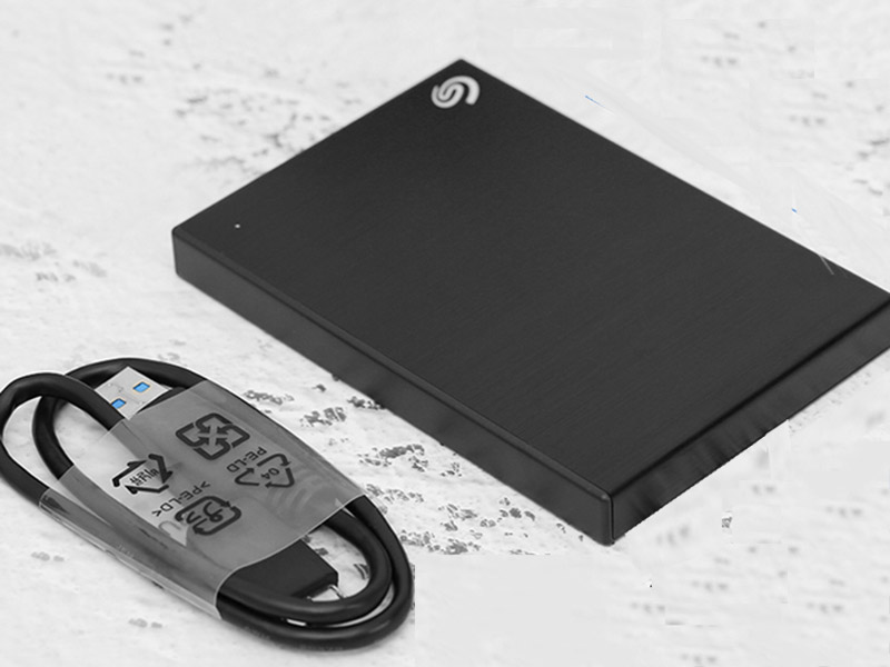 Ổ cứng HDD 1TB Seagate Backup Plus Slim STHN1000400 Đen